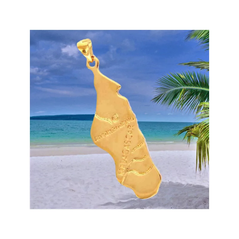 Pendentif Carte Madagascar Plaqué Or bijouxcreoles.com