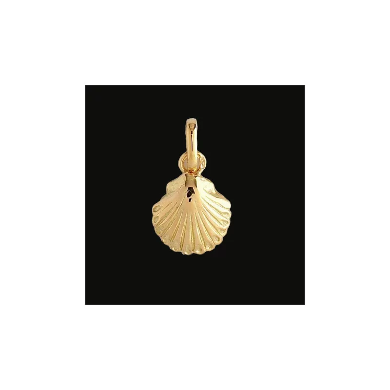 Indian Ocean Gold Yellow Shell Pendant